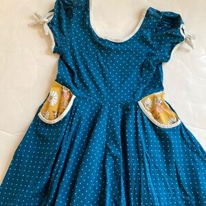 Wildflowers soft  knit skater dress with pockets size 10 EUC